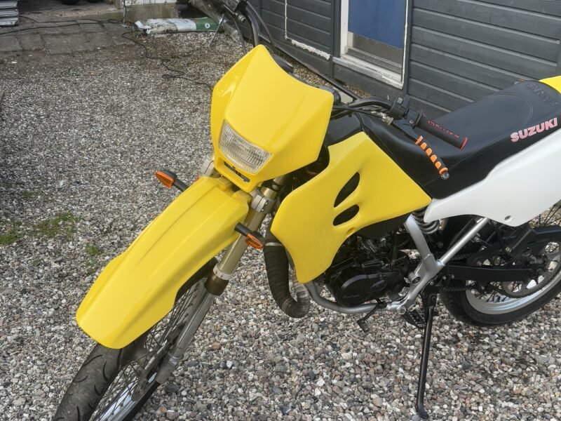 Suzuki rmx 50