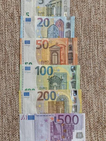 Ærligt og pålideligt lånetilbud E-mail: born.olygsen@gmail.com Hej Jeg er en privat långiver, der tilbyder lån i hele Europa til lave satser 3% rente. Jeg tilbyder lån fra 3.000 euro til 4.000.000 euro. Fortæl mig beløbet på din låneanmodning samt dets var